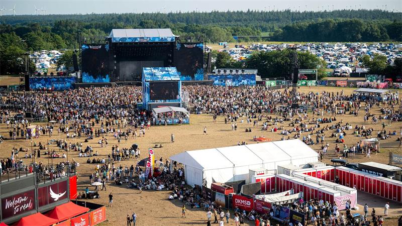 Wichtige Infos für den Besuch beim Deichbrand-Festival Die Veranstalter rechnen wieder mit rund 60.000 Besucherinnen und Besuchern. (Archivfoto)