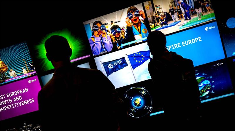 Unabhängigkeit und Wachstum: Esa will in Bremen Rekord-Etat Die Veranstaltungsräume am Vorabend der Esa-Ministerratstagung.