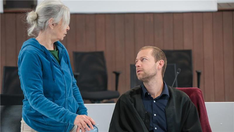 Die Verteidigung stellte einen Antrag wegen Befangenheit.