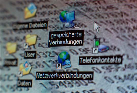 Die Vorratsdatenspeicherung beschäftigt seit Jahren Gerichte und spaltet die Gemüter. Nun entscheidet der EuGH über die umstrittene Regelung.