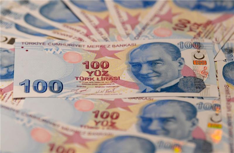 Türkische Lira weiter auf Talfahrt - historischer Tiefstand Die Währung der Türkei steht seit Jahren unter Druck.