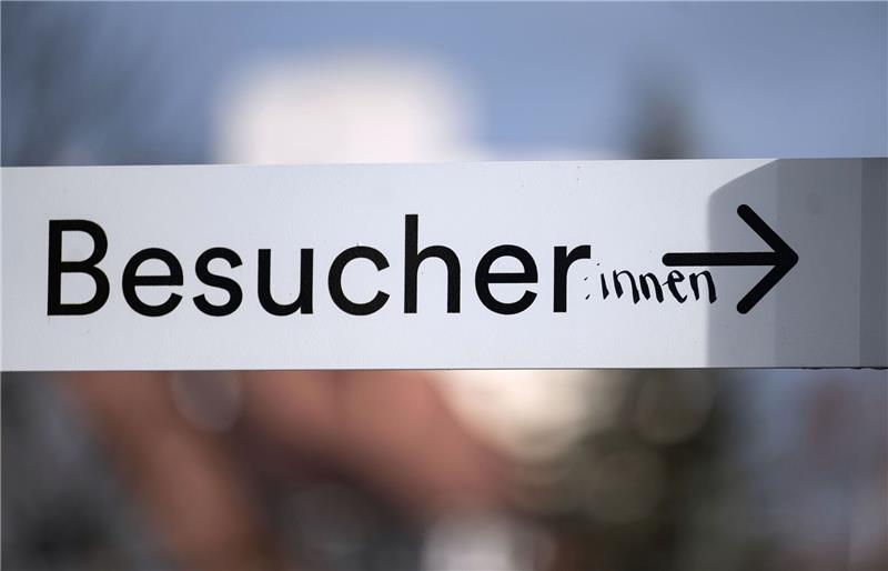 Mann bleibt Mann: Wie Sprache uns beeinflusst Die Wahl unserer Worte beeinflusst auch, ob wir uns Männer oder Frauen vor unserem inneren Auge sehen - das zeigt eine Studie der Universität Würzburg.