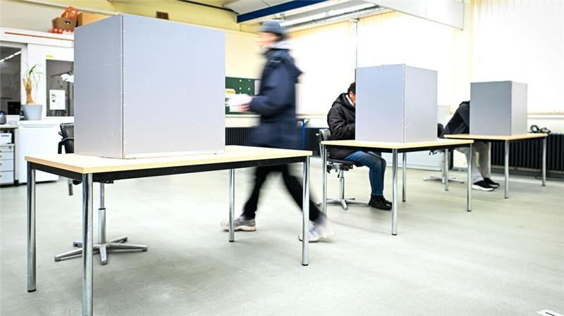 Gegen bundesweiten Trend - Bremer SPD weiter an der Spitze Die Wahlbeteiligung war höher als bei der Wahl 2021.