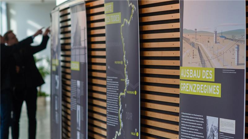 Ausstellung auf dem Brocken erinnert an Todesopfer Die Wanderausstellung „An der Grenze erschossen. Erinnerung an die Todesopfer des DDR-Grenzregimes in Sachsen-Anhalt“ ist bald auf dem Brocken zu sehen. (Archivbild)