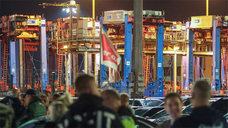 Die Warnstreiks sollten bis zu 24 Stunden dauern. 