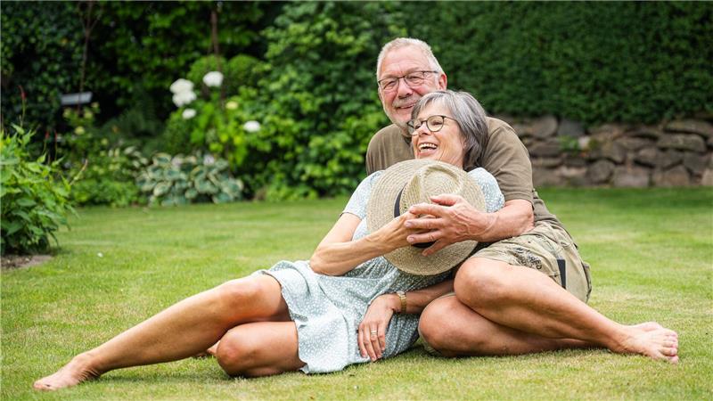 Die Weichen frühzeitig gestellt: Wer sein Geld rechtzeitig anlegt, hat im Alter weniger Sorgen.