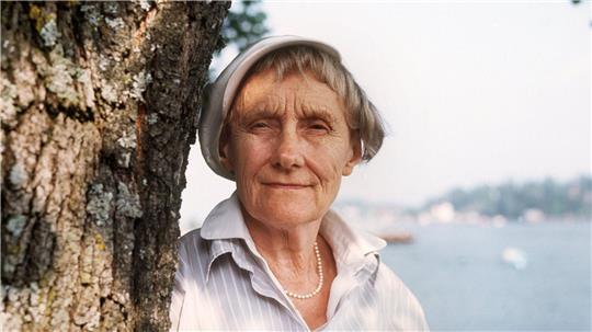 Die Werke von Astrid Lindgren - hier im Jahr 1987 in Stockholm - haben die Kindheit unzähliger Menschen geprägt. (Archivbild)