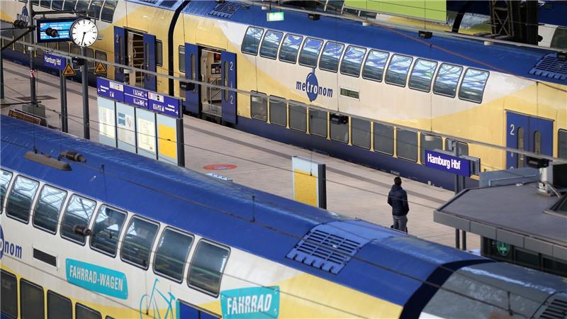 Die Wiederaufnahme des Zugbetriebs beim Metronom verzögert sich. (Archivbild)