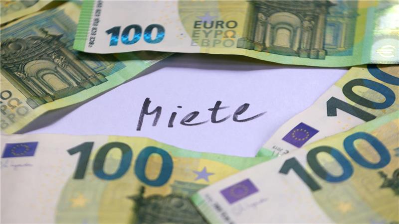 Die Wohnkosten verschlingen in Niedersachsen einen immer größten Teil des Haushaltseinkommens. (Symbolbild)