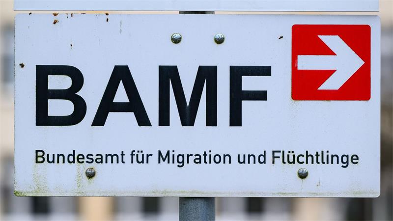 Die Zahl der Asylerstanträge war im ersten Halbjahr dieses Jahres deutlich niedriger als im Vorjahreszeitraum. (Symbolbild)