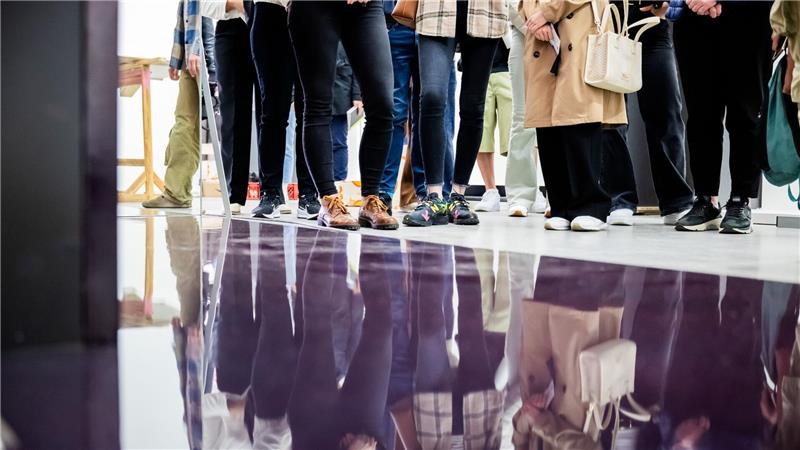 Weniger Erwerbstätige zum Jahresbeginn Die Zahl der Erwerbstätigen in Deutschland sinkt.