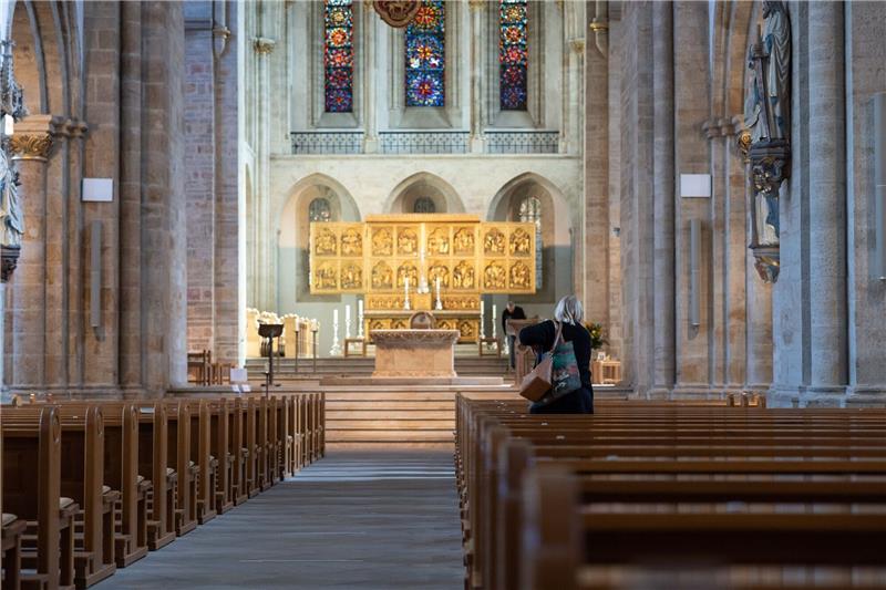 Zahl der Kirchenaustritte weiter hoch Die Zahl der Kirchenaustritte in Deutschland ist weiterhin hoch.