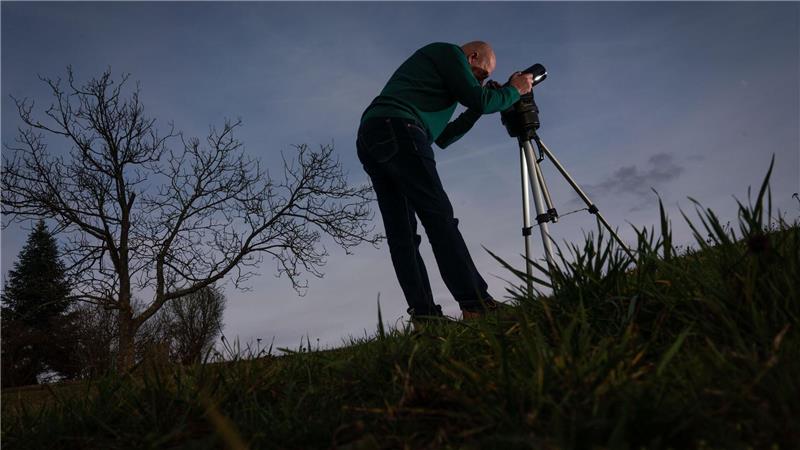 Die Zahl der Meldungen bei den Hobbyastronomen von Cenap wächst stetig seit einigen Jahren. (Archivbild)