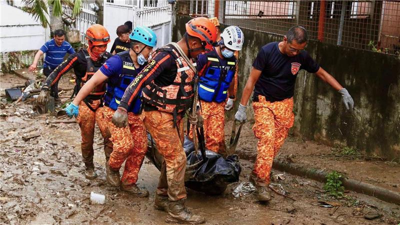 Taifun hinterlässt Zerstörung auf den Philippinen - 91 Tote Die Zahl der Toten durch „Kalmaegi“ steigt.