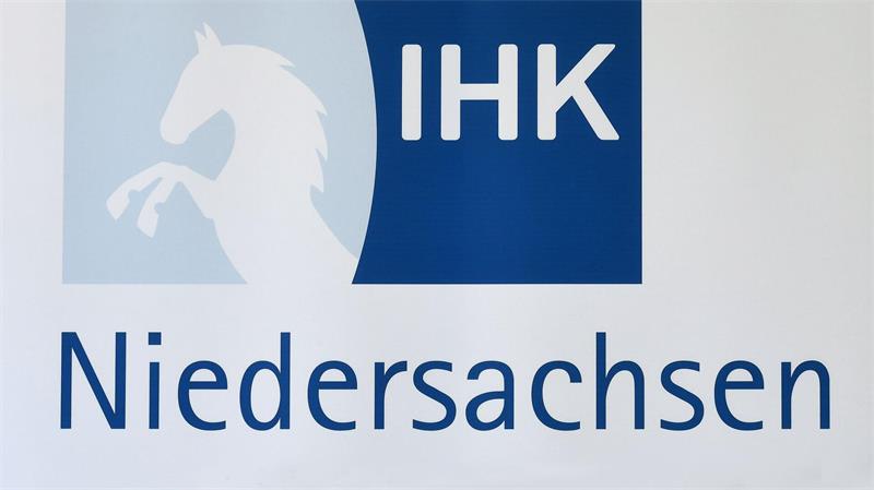 „Die Zahlen werden etwas besser, die Substanz dahinter noch nicht“, sagt IHKN-Hauptgeschäftsführerin Maike Bielfeldt. (Symbolbild)
