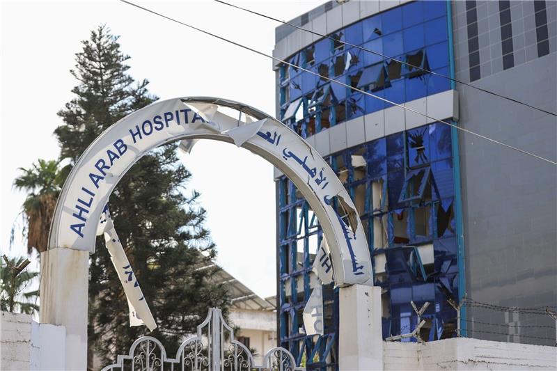 UN-Nothilfekoordinator fordert Zugang zu Gazastreifen «Die Zerstörung des Krankenhauses gestern hat den Druck auf dieses bröckelnde, angeschlagene und traurige Gesundheitssystem weiter erhöht», sagt UN-Nothilfekoordinator Martin Griffiths.