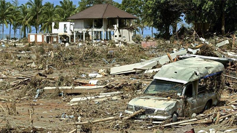 Die Zerstörungen durch den Tsunami waren gewaltig - auch in der beliebten Urlaubsregion Khao Lak in Thailand. (Archivbild)