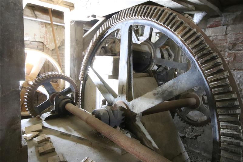 Pfingstpilgern in das Dorf an der Ecker Die Zimmermann-Mühle setzt Industriekultur in neues Licht.