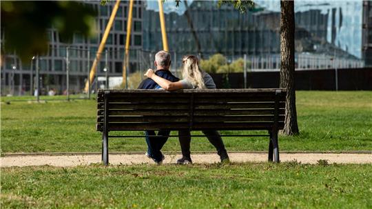 Die Zufriedenheit in Beziehungen kann teils binnen kurzer Zeit stark schwanken. Das ist ein zentrales Ergebnis einer psychologischen Studie unter Federführung der Uni Mainz. (Symbolfoto)