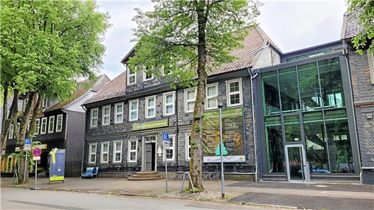 Das Oberharzer Bergwerksmuseum steht in der Bornhardtstraße in Zellerfeld. Mit einem Glasdurchgang ist es mit dem Welterbe-Informationszentrum verbunden. Die Zukunft des Bergwerksmuseums ist nach wie vor ungewiss. Kann eine neue Gesellschaft helfen?