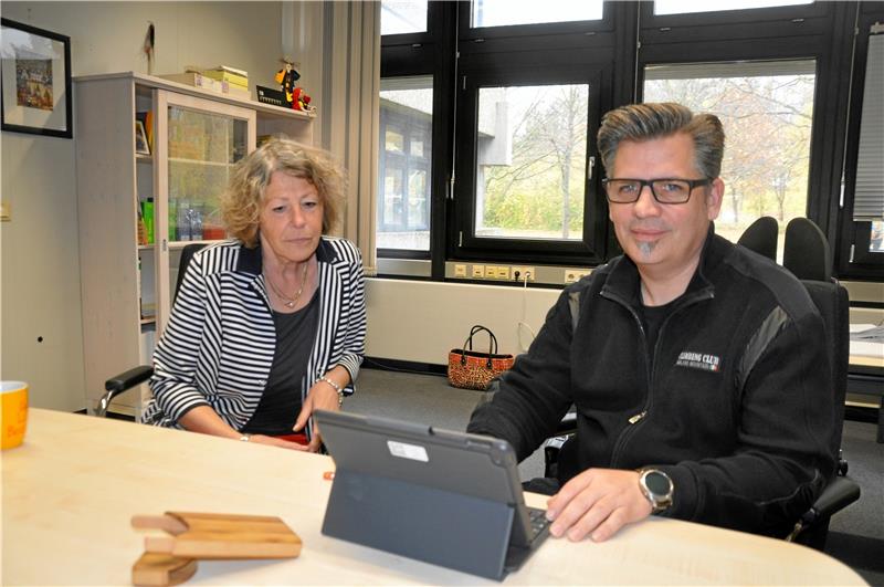 Die aktuelle Spitze der Realschule Goldene Aue: Rektorin Jutta Schober mit ihrem ersten Stellvertreter Simon Franke. Archivfoto: Heine