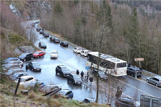 Die außergewöhnliche Lage hat viele Touristen angelockt. Foto: Neuendorf