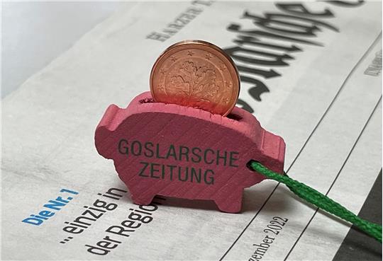 Die beliebten GZ-Glücksschweinchen gibt es dieses Jahr nach alter Tradition wieder am Silvestertag. Foto: Kleine