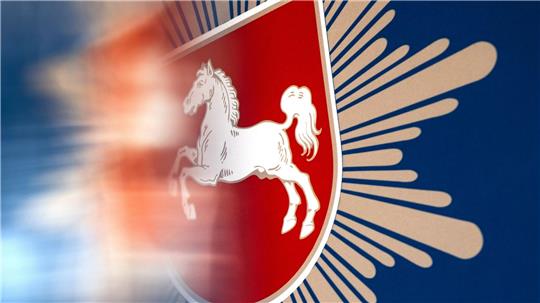 Die beschuldigten Polizisten kannten sich in beiden Fällen von der Polizeiakademie Niedersachsen. (Symbolbild)