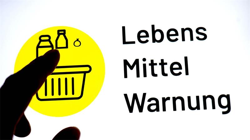 Die betroffenen Erdbeeren sollten nicht verzehrt werden. (Symbolbild)