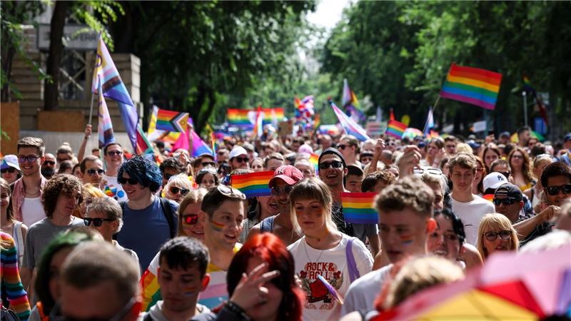 Pride-Parade in Ungarn steht vor Verbot Die bisher alljährlichen Pride-Paraden, bei der für die Anerkennung nicht heterosexueller Lebensformen demonstriert wird, dürften in Ungarn bald der Vergangenheit angehören. Die rechtspopulistische Regierung will sie verbieten. (Archivbild)