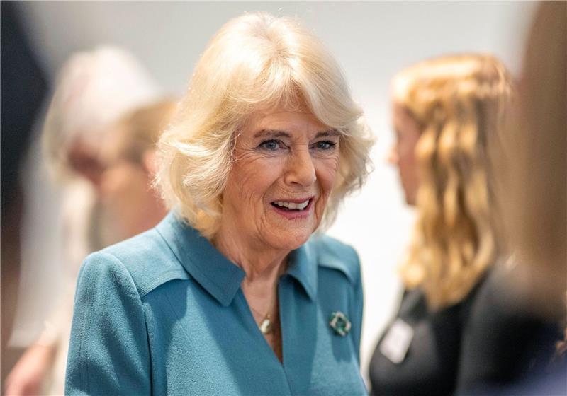 Die Sturmfeste: Queen Camilla führt durch die Krise Die britische Königin Camilla hält das royale Spektakel am Laufen.