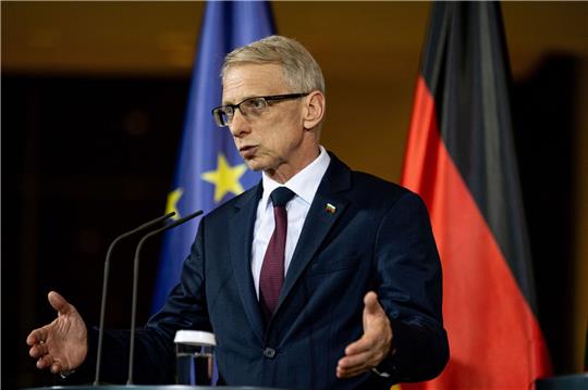 Die bulgarische Regierung hat ein Misstrauensvotum überstanden.