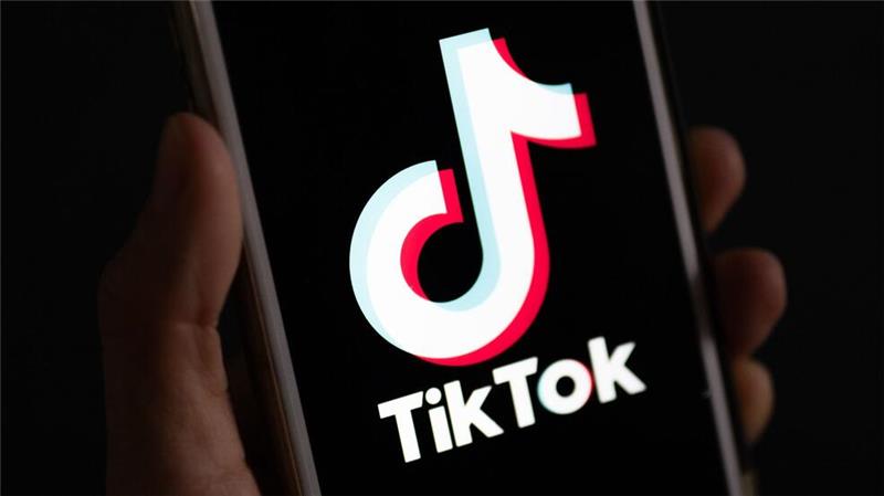 Bericht: China prüft Verkauf von Tiktok in den USA an Musk Die chinesische Regierung soll nach Medienberichten den Verkauf des vom Aus bedrohten US-Geschäfts von TikTok an Techmilliardär Elon Musk erwägen.