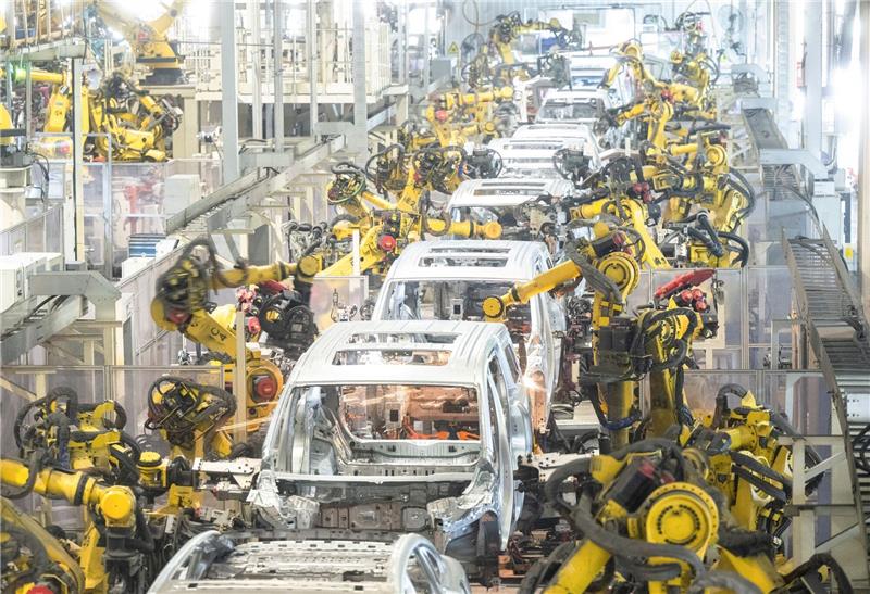 USA erhöhen Zölle für Elektroautos aus China drastisch Die chinesischen Elektroauto-Exporte seien 2023 um 70 Prozent gestiegen - und das gefährde die Investitionen in anderen Ländern, argumentiert die US-Regierung.