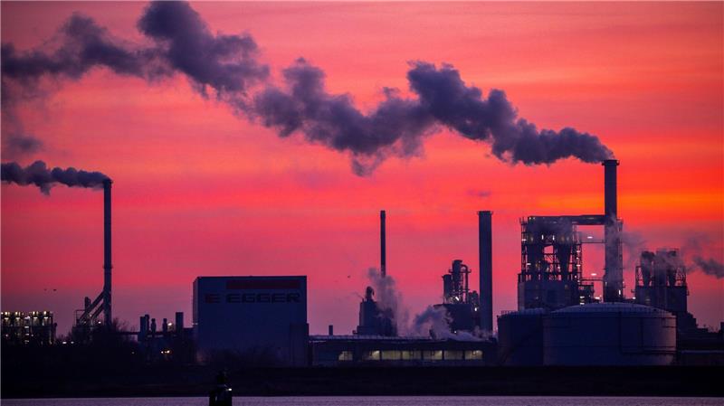 Die deutsche Industrie kämpft mit Kostendruck, Zöllen und Konkurrenz auf den Weltmärkten. (Archivbild)