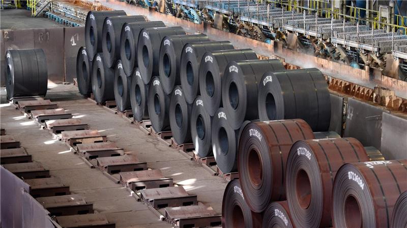 Die deutsche Industrie klagt sehr viel seltener über Materialmangel. (Archivbild)