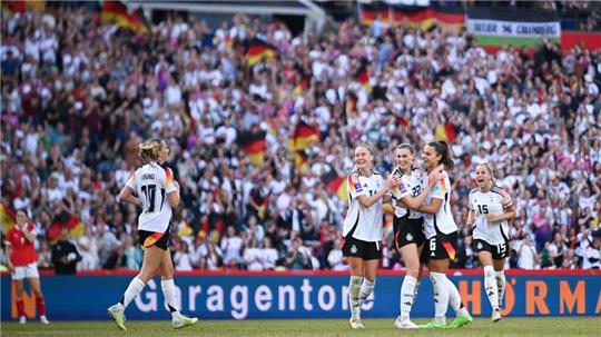 Die deutsche Nationalmannschaft der Frauen in Hannover.