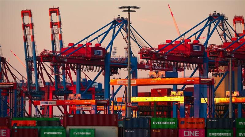 Unerwarteter Lichtblick: Deutsche Wirtschaft wächst Die deutsche Wirtschaft schwächelt - die Stimmung im Exportgeschäft hat sich eingetrübt.