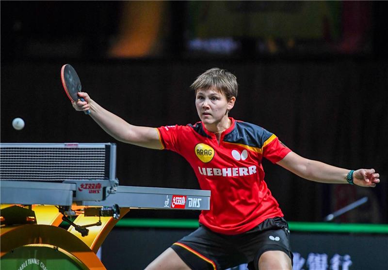 Deutsche Frauen erreichen EM-Achtelfinale im Tischtennis Die deutschen Frauen um Nina Mittelham stehen im Achtelfinale der Team-EM.