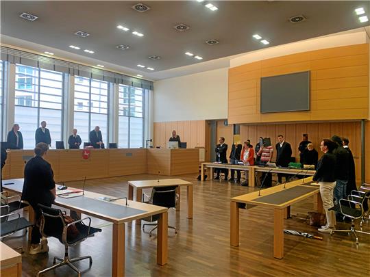 Die drei Niederländer werden vor dem Landgericht zu mehrjährigen Haftstrafen verurteilt. Sie sollen so schnell wie möglich in ihre Heimat überstellt werden. Foto: Klengel