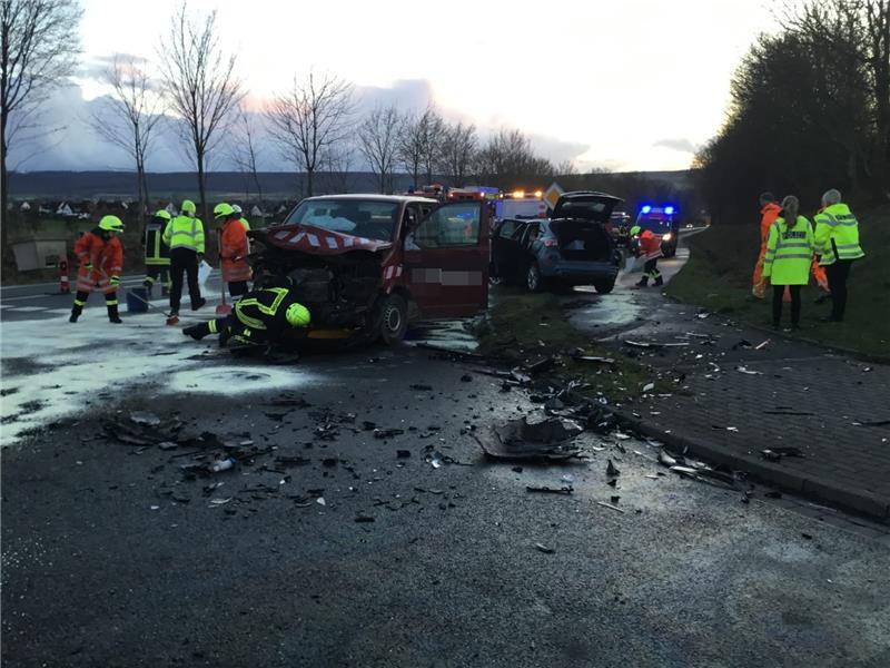 Die drei Verletzten wurden in Kliniken nach Hildesheim und Goslar gebracht. Foto: Freiwillige Feuerwehr Rhüden