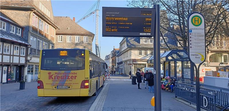 Warum beim Goslarer Stadtbus die Anzeigen flackern Die dynamischen Fahrgastinfosysteme haben von Beginn an Probleme. Foto: Fricke