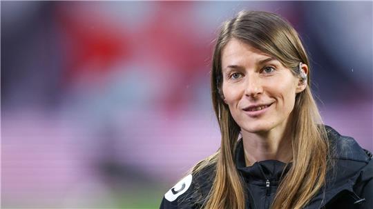 Die erste Cheftrainerin in der Fußball-Bundesliga der Männer: Marie-Louise Eta. (Archivbild)