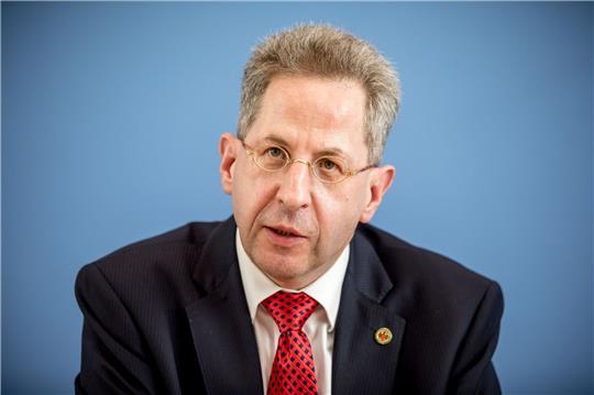 Die erzkonservative Werte-Union hat den früheren Verfassungsschutzpräsidenten Hans-Georg Maaßen zu ihrem Vorsitzenden bestimmt.