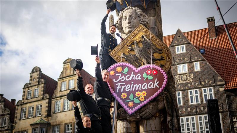 Fanfaren und Feuerwerk - Bremer Freimarkt beginnt Die „fünfte Jahreszeit“ startete am Nachmittag.