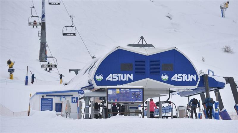 Viele Verletzte bei Skilift-Unfall im Winterparadies Die genaue Ursache des Unfalls werde noch untersucht, hieß es. (Archivbild)