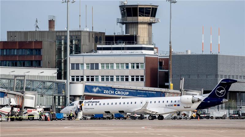 Die größte Airline Deutschlands hat eine Flugverbindung von Bremen nach Frankfurt gestrichen. (Symbolbild)