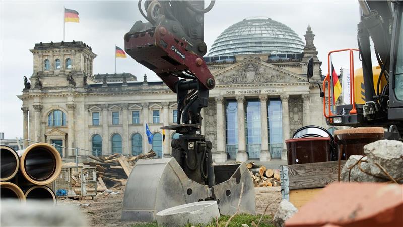 Die große Mehrheit glaubt nicht, dass die Bundesregierung es schafft, wie geplant bis zum Sommer Reformen bei Steuern, Arbeitsmarkt und Rente vorzulegen. (Symbolbild)