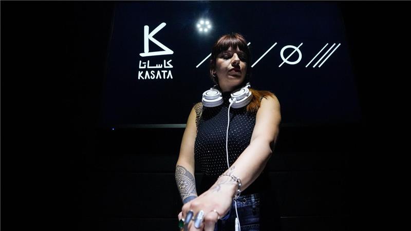Rave in Damaskus - Syrien will tanzen Die in Berlin lebende DJ Nuria legt in Damaskus seit dem Sturz von Machthaber Assad auf.