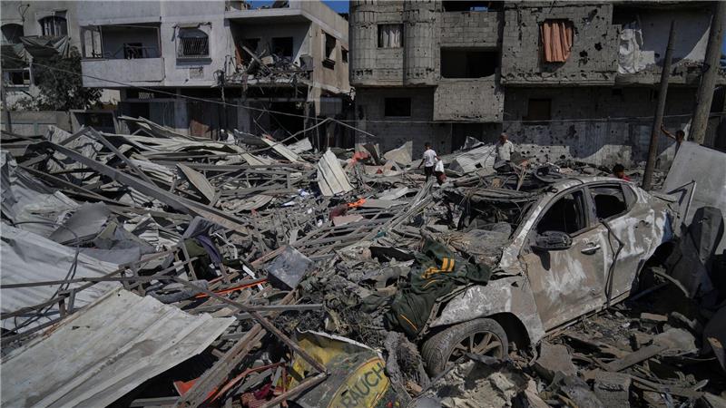 Gaza-Gespräche stocken - Streit um israelischen Truppenabzug Die indirekten Gespräche über eine befristete Waffenruhe im Gaza-Krieg sind ins Stocken geraten.